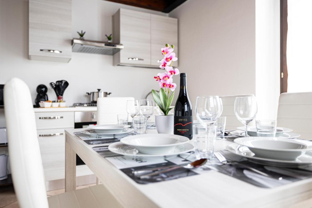 10' Da Malpensa & 1' Dalla Stazione TreniShuttle Apartment ซอมมา ลอมบาร์โด ภายนอก รูปภาพ